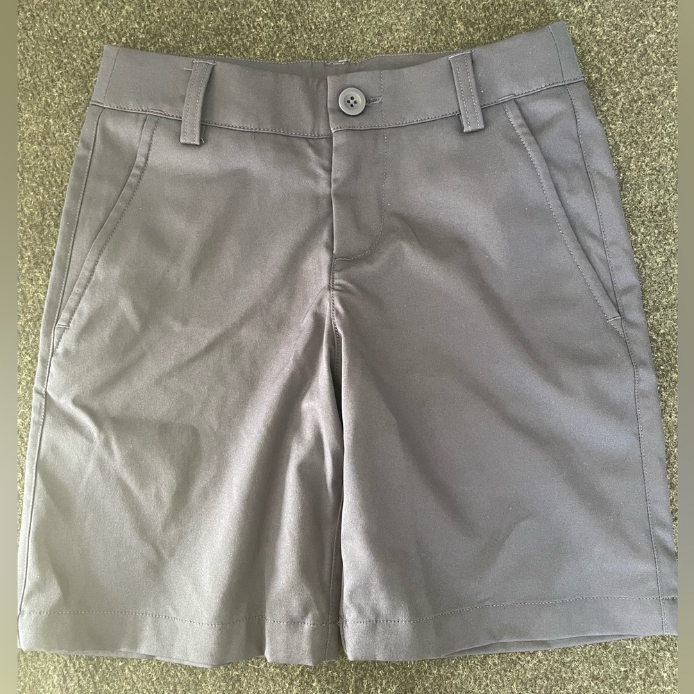Under Armour Shorts bundle. Youth Small.